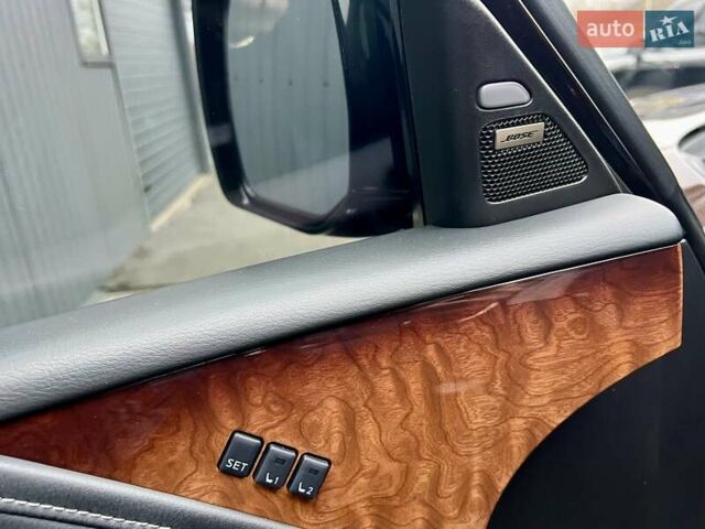 Коричневый Инфинити QX80, объемом двигателя 5.55 л и пробегом 159 тыс. км за 28900 $, фото 17 на Automoto.ua