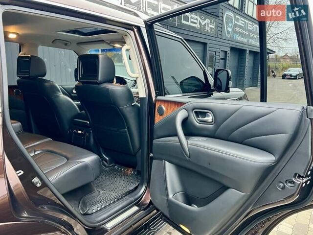 Коричневый Инфинити QX80, объемом двигателя 5.55 л и пробегом 159 тыс. км за 28900 $, фото 49 на Automoto.ua