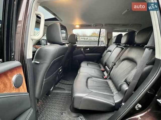 Коричневый Инфинити QX80, объемом двигателя 5.55 л и пробегом 159 тыс. км за 28900 $, фото 33 на Automoto.ua