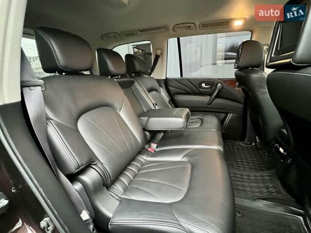 Коричневый Инфинити QX80, объемом двигателя 5.55 л и пробегом 159 тыс. км за 28900 $, фото 54 на Automoto.ua