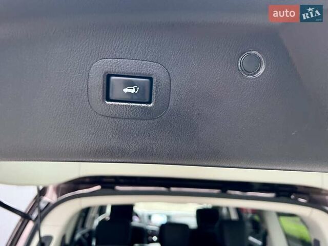 Коричневый Инфинити QX80, объемом двигателя 5.55 л и пробегом 159 тыс. км за 28900 $, фото 46 на Automoto.ua