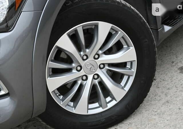 Інфініті QX80, об'ємом двигуна 5.6 л та пробігом 149 тис. км за 36000 $, фото 11 на Automoto.ua