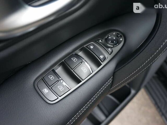 Инфинити QX80, объемом двигателя 5.6 л и пробегом 25 тыс. км за 59999 $, фото 20 на Automoto.ua
