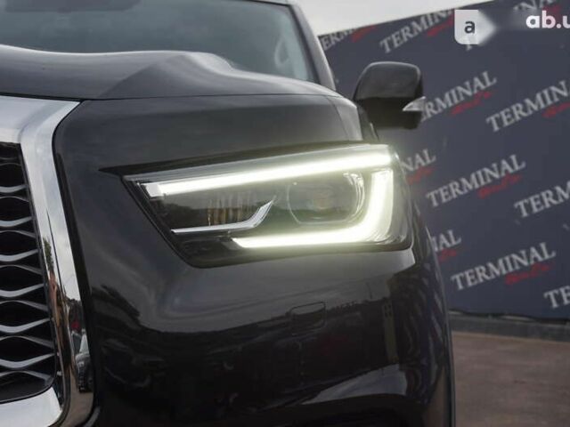 Инфинити QX80, объемом двигателя 5.6 л и пробегом 25 тыс. км за 59999 $, фото 12 на Automoto.ua