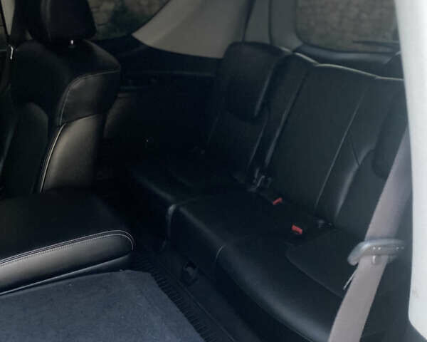 Инфинити QX80, объемом двигателя 5.6 л и пробегом 210 тыс. км за 37999 $, фото 22 на Automoto.ua