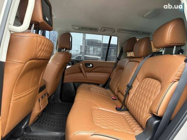 Инфинити QX80, объемом двигателя 5.6 л и пробегом 54 тыс. км за 44900 $, фото 15 на Automoto.ua
