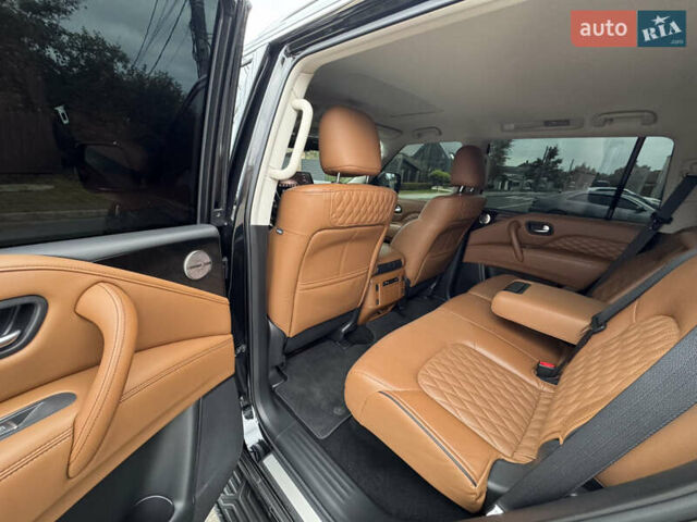 Інфініті QX80, об'ємом двигуна 5.6 л та пробігом 20 тис. км за 70000 $, фото 10 на Automoto.ua