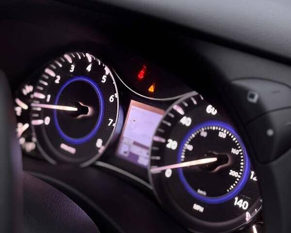 Серый Инфинити QX80, объемом двигателя 5.55 л и пробегом 183 тыс. км за 20500 $, фото 13 на Automoto.ua
