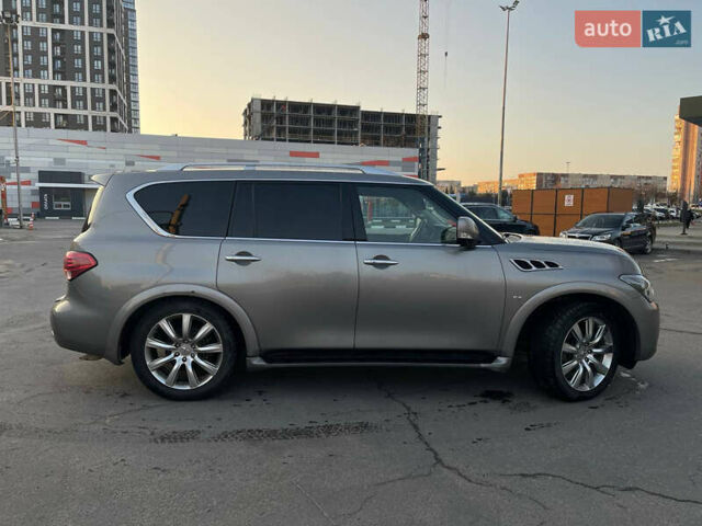 Сірий Інфініті QX80, об'ємом двигуна 5.6 л та пробігом 230 тис. км за 17999 $, фото 2 на Automoto.ua