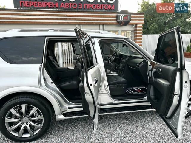 Серый Инфинити QX80, объемом двигателя 5.55 л и пробегом 141 тыс. км за 23900 $, фото 27 на Automoto.ua