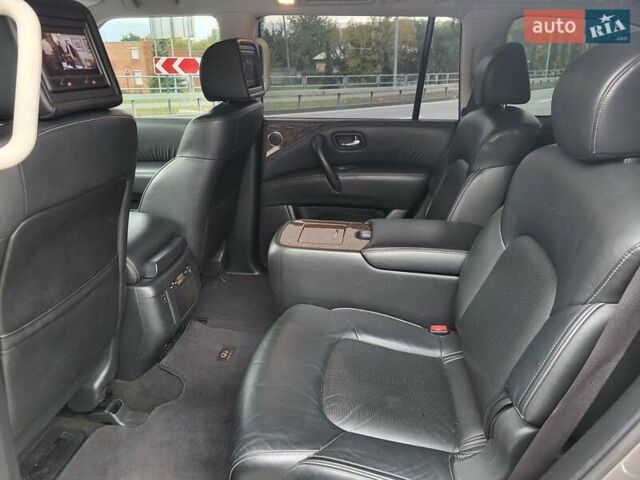 Серый Инфинити QX80, объемом двигателя 5.55 л и пробегом 112 тыс. км за 25500 $, фото 16 на Automoto.ua