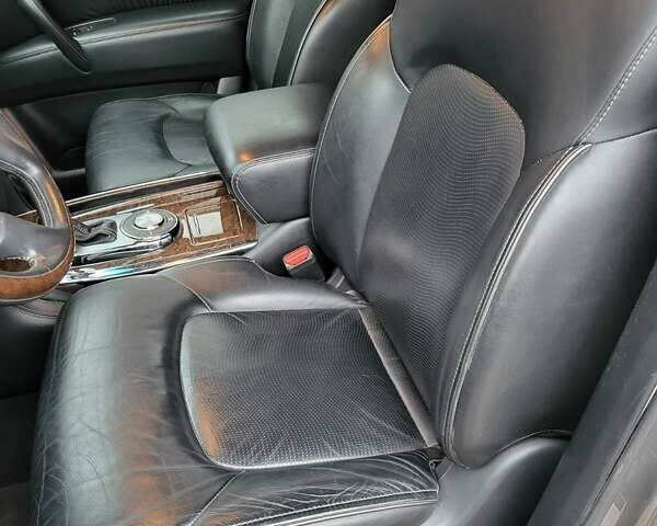 Серый Инфинити QX80, объемом двигателя 5.55 л и пробегом 112 тыс. км за 25500 $, фото 6 на Automoto.ua