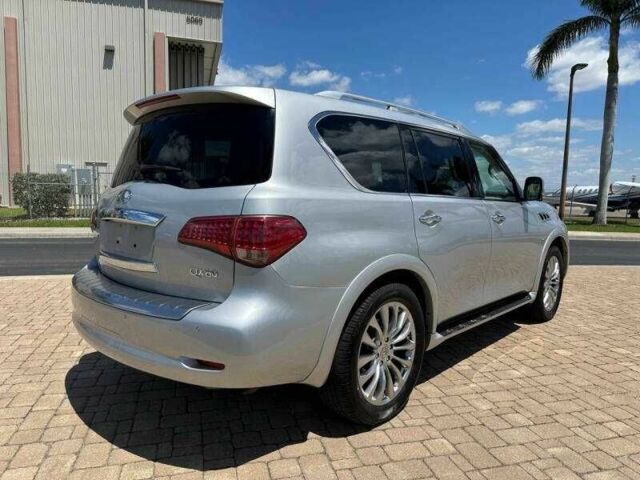 Серый Инфинити QX80, объемом двигателя 5.6 л и пробегом 72 тыс. км за 5900 $, фото 4 на Automoto.ua