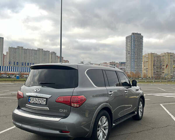Сірий Інфініті QX80, об'ємом двигуна 5.55 л та пробігом 160 тис. км за 28000 $, фото 3 на Automoto.ua