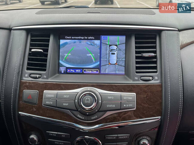 Сірий Інфініті QX80, об'ємом двигуна 5.55 л та пробігом 160 тис. км за 28000 $, фото 18 на Automoto.ua