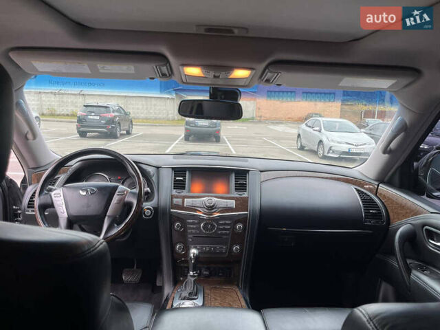 Сірий Інфініті QX80, об'ємом двигуна 5.55 л та пробігом 160 тис. км за 28000 $, фото 15 на Automoto.ua