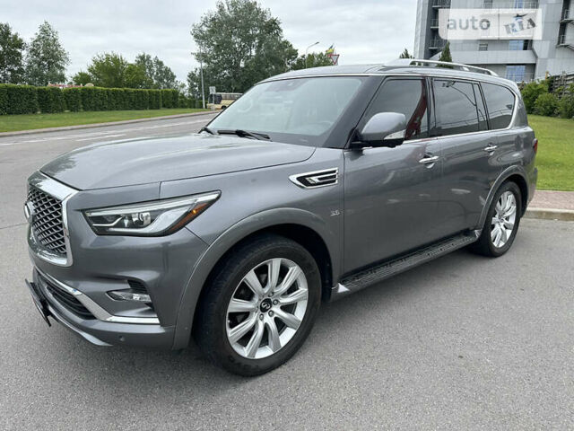 Серый Инфинити QX80, объемом двигателя 5.6 л и пробегом 94 тыс. км за 39900 $, фото 3 на Automoto.ua