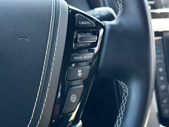 Серый Инфинити QX80, объемом двигателя 5.6 л и пробегом 50 тыс. км за 21000 $, фото 18 на Automoto.ua