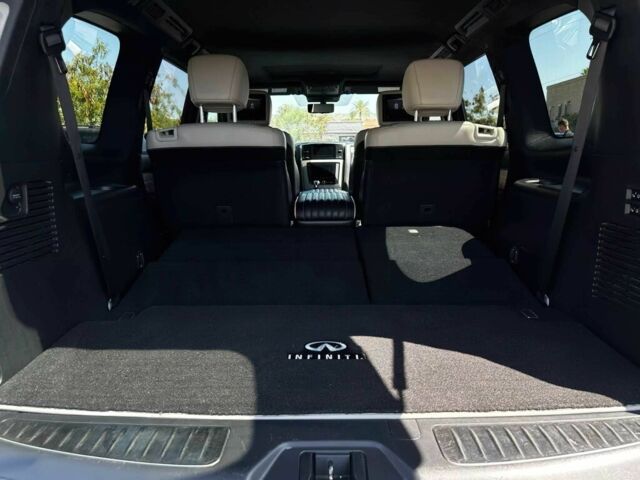 Серый Инфинити QX80, объемом двигателя 5.6 л и пробегом 50 тыс. км за 21000 $, фото 20 на Automoto.ua