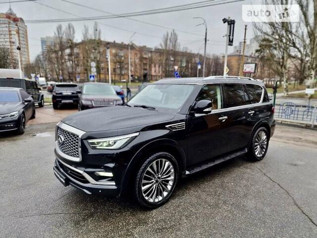 Серый Инфинити QX80, объемом двигателя 5.6 л и пробегом 21 тыс. км за 65550 $, фото 7 на Automoto.ua