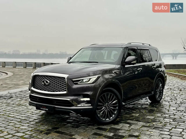 Сірий Інфініті QX80, об'ємом двигуна 5.55 л та пробігом 35 тис. км за 58999 $, фото 153 на Automoto.ua