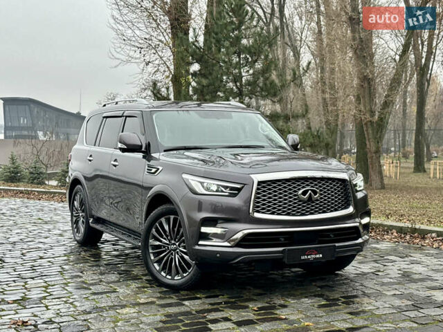 Сірий Інфініті QX80, об'ємом двигуна 5.55 л та пробігом 35 тис. км за 58999 $, фото 148 на Automoto.ua