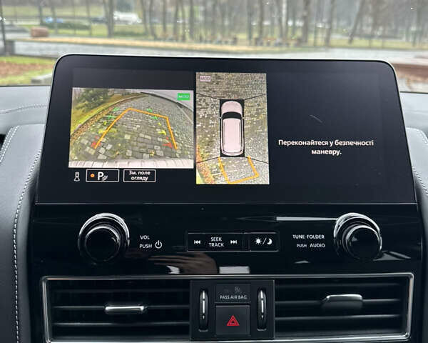 Сірий Інфініті QX80, об'ємом двигуна 5.55 л та пробігом 35 тис. км за 58999 $, фото 15 на Automoto.ua