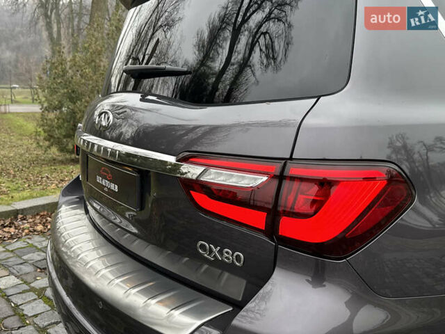 Сірий Інфініті QX80, об'ємом двигуна 5.55 л та пробігом 35 тис. км за 58999 $, фото 130 на Automoto.ua