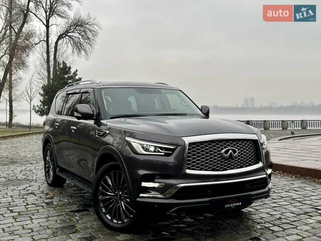 Сірий Інфініті QX80, об'ємом двигуна 5.55 л та пробігом 35 тис. км за 58999 $, фото 164 на Automoto.ua