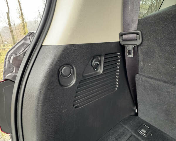 Сірий Інфініті QX80, об'ємом двигуна 5.55 л та пробігом 35 тис. км за 58999 $, фото 49 на Automoto.ua