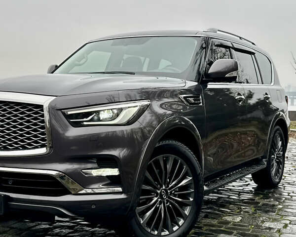 Сірий Інфініті QX80, об'ємом двигуна 5.55 л та пробігом 35 тис. км за 58999 $, фото 12 на Automoto.ua