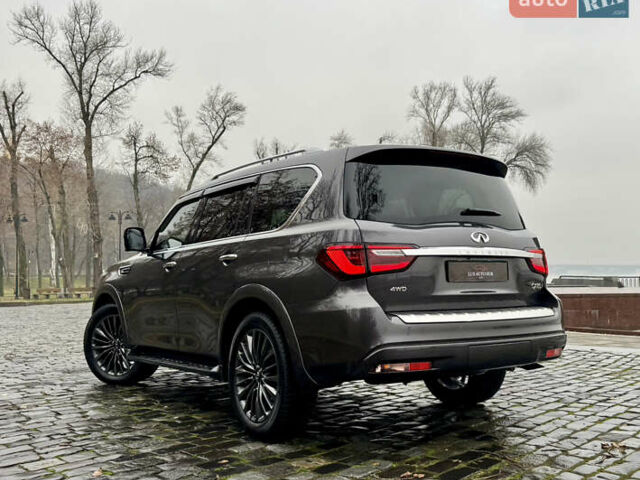 Сірий Інфініті QX80, об'ємом двигуна 5.55 л та пробігом 35 тис. км за 58999 $, фото 122 на Automoto.ua