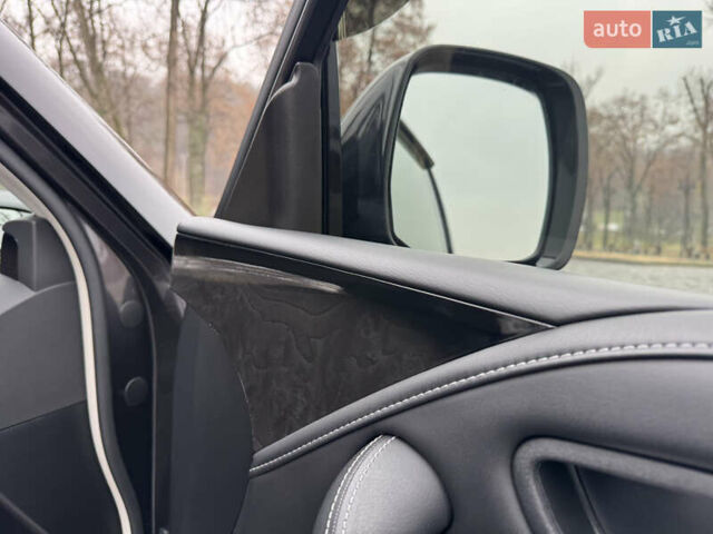 Сірий Інфініті QX80, об'ємом двигуна 5.55 л та пробігом 35 тис. км за 58999 $, фото 67 на Automoto.ua