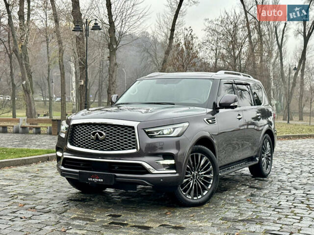 Сірий Інфініті QX80, об'ємом двигуна 5.55 л та пробігом 35 тис. км за 58999 $, фото 158 на Automoto.ua