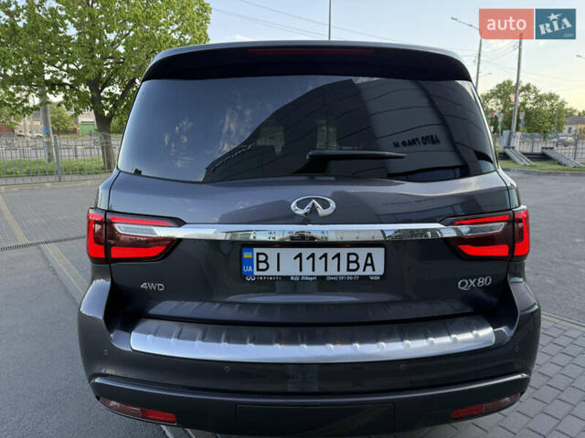 Сірий Інфініті QX80, об'ємом двигуна 5.55 л та пробігом 9 тис. км за 66900 $, фото 12 на Automoto.ua