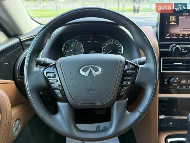 Сірий Інфініті QX80, об'ємом двигуна 5.55 л та пробігом 9 тис. км за 66900 $, фото 21 на Automoto.ua