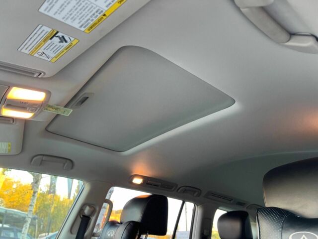 Инфинити QX80 2014 в Черновцах на Automoto.ua Синий Инфинити QX80, объемом двигателя 5.6 л и пробегом 108 тыс. км за 23900 $, фото 10 на Automoto.ua