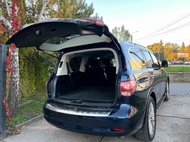 Инфинити QX80 2014 в Черновцах на Automoto.ua Синий Инфинити QX80, объемом двигателя 5.6 л и пробегом 108 тыс. км за 23900 $, фото 2 на Automoto.ua