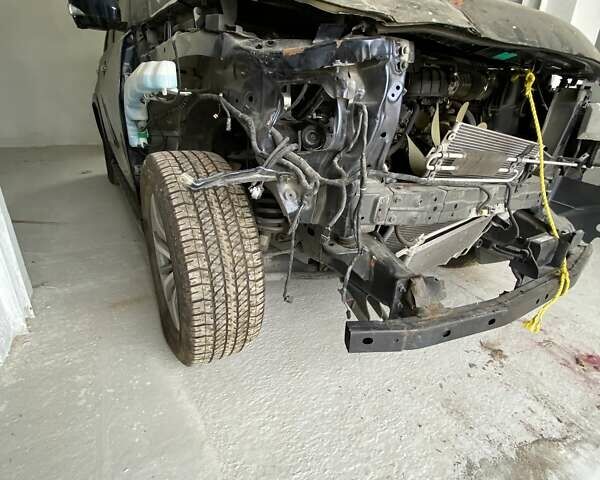 Синий Инфинити QX80, объемом двигателя 5.6 л и пробегом 85 тыс. км за 16500 $, фото 21 на Automoto.ua