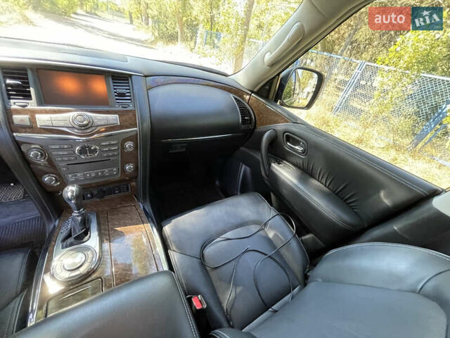 Синий Инфинити QX80, объемом двигателя 5.55 л и пробегом 40 тыс. км за 30500 $, фото 12 на Automoto.ua