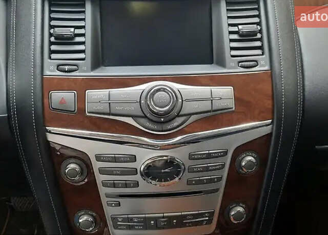 Синій Інфініті QX80, об'ємом двигуна 5.6 л та пробігом 120 тис. км за 45000 $, фото 13 на Automoto.ua