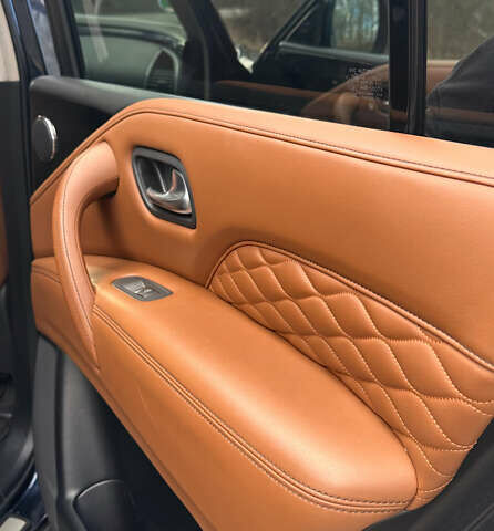 Синий Инфинити QX80, объемом двигателя 5.6 л и пробегом 105 тыс. км за 36000 $, фото 31 на Automoto.ua