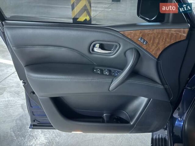 Синий Инфинити QX80, объемом двигателя 5.55 л и пробегом 50 тыс. км за 26500 $, фото 17 на Automoto.ua