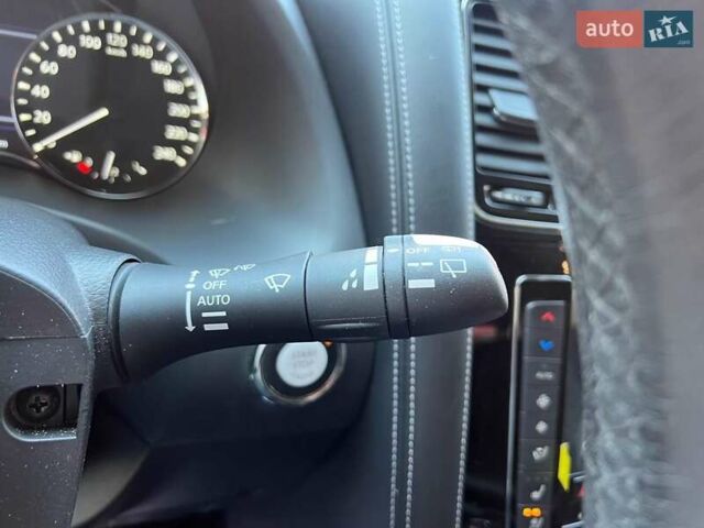 Синий Инфинити QX80, объемом двигателя 5.55 л и пробегом 56 тыс. км за 49900 $, фото 25 на Automoto.ua