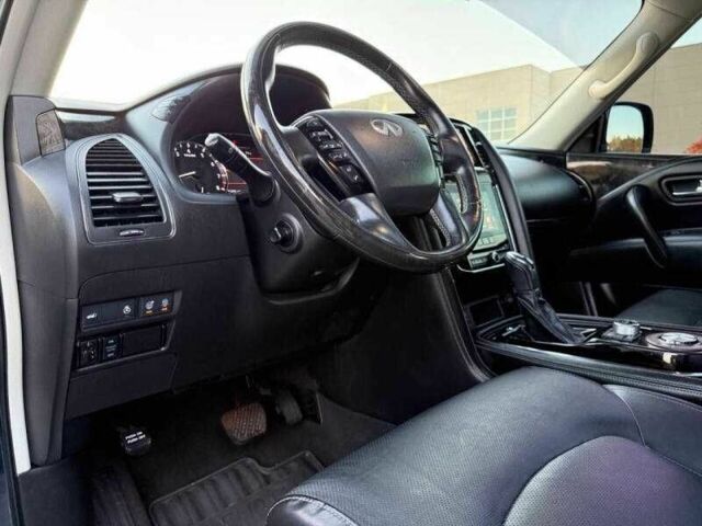 Синий Инфинити QX80, объемом двигателя 5.6 л и пробегом 50 тыс. км за 12000 $, фото 9 на Automoto.ua