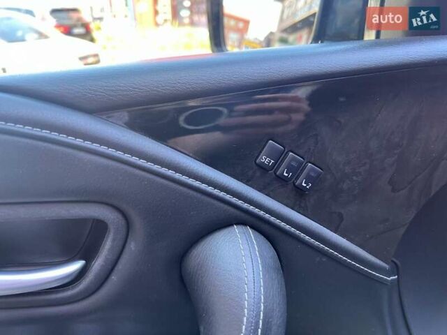 Синий Инфинити QX80, объемом двигателя 5.55 л и пробегом 56 тыс. км за 49900 $, фото 14 на Automoto.ua