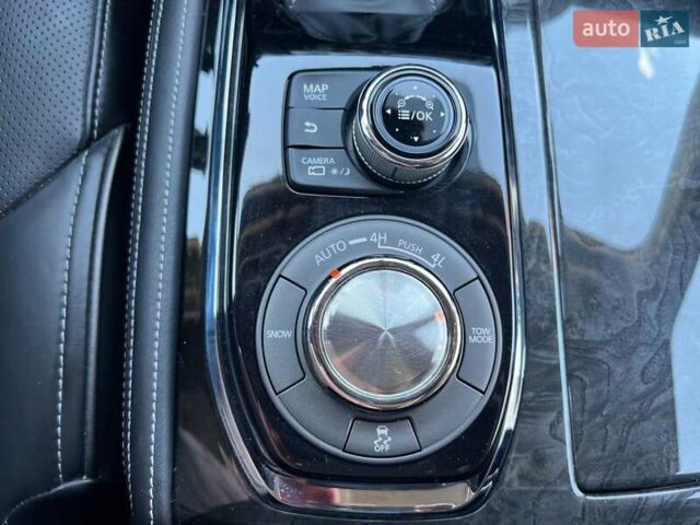 Синий Инфинити QX80, объемом двигателя 5.55 л и пробегом 56 тыс. км за 49900 $, фото 31 на Automoto.ua