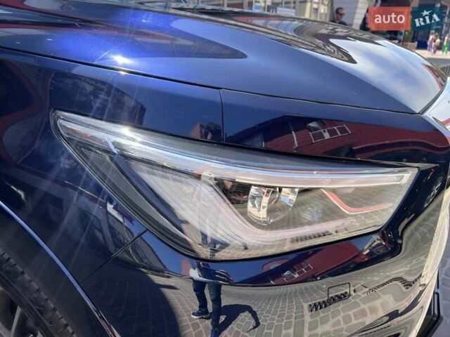 Синий Инфинити QX80, объемом двигателя 5.55 л и пробегом 56 тыс. км за 49900 $, фото 3 на Automoto.ua