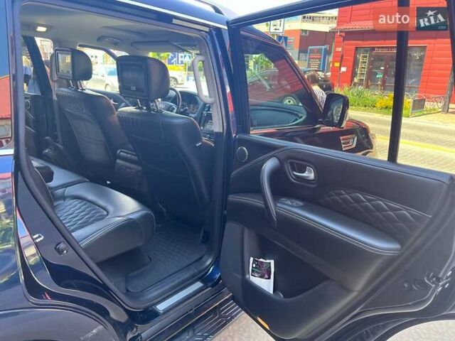 Синий Инфинити QX80, объемом двигателя 5.55 л и пробегом 56 тыс. км за 49900 $, фото 48 на Automoto.ua