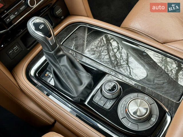 Синій Інфініті QX80, об'ємом двигуна 5.6 л та пробігом 99 тис. км за 43000 $, фото 7 на Automoto.ua